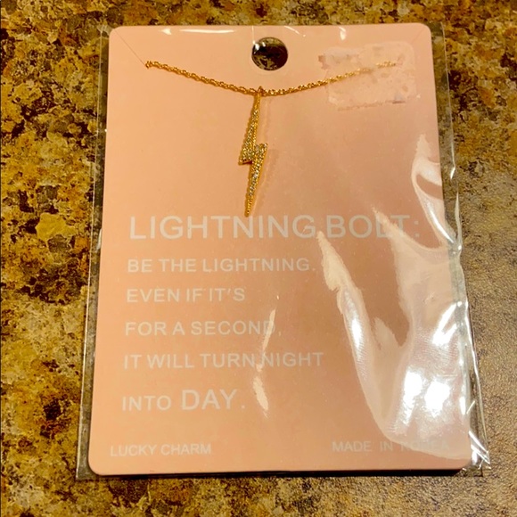 Kendal Jenner lightning necklace - Picture 1 of 1